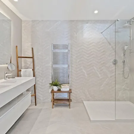 Santa Clara Sea View Apartment Marbella
